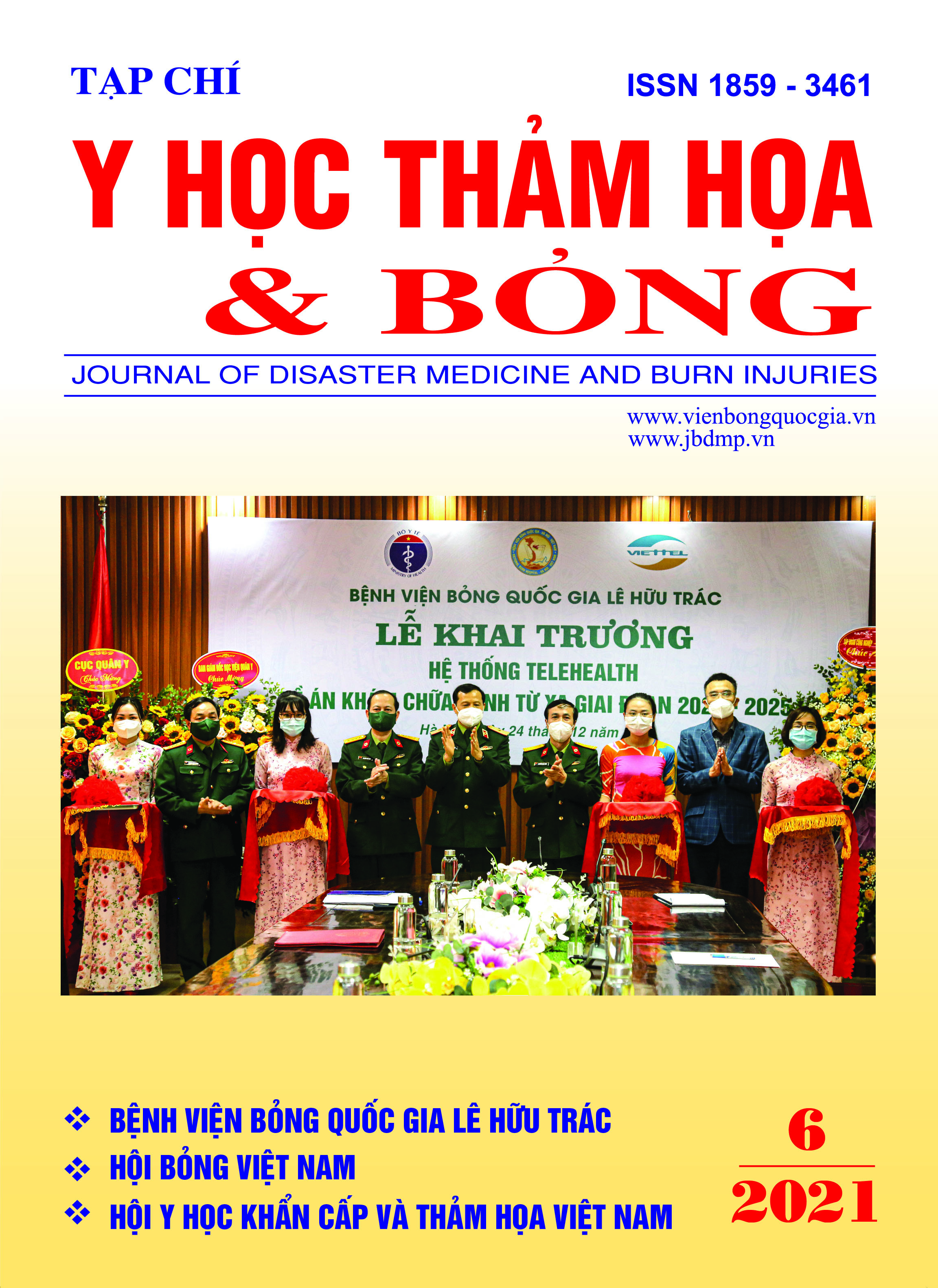Major General, Prof. Dr. Hoang Van Luong, Deputy Director of the Military Medical University and the Hospital's Board of Directors cut the ribbon to launch the telehealth system of the project of remote medical examination and treatment project for the period of 2020-2025, on December 24, 2021.